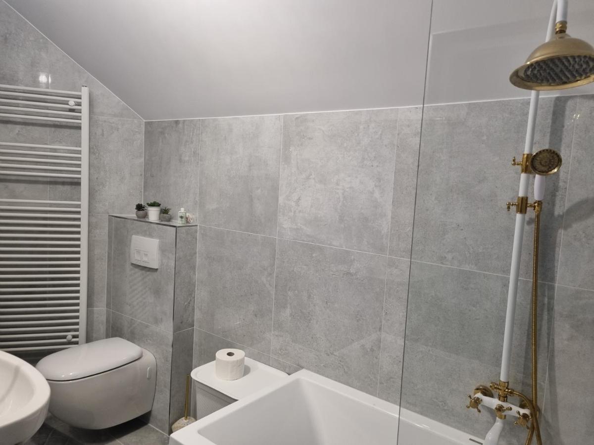Apartment Czekolada Apt. *